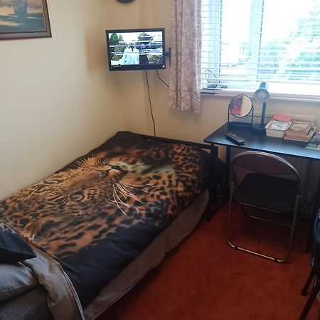 Super Single Room Cardiff Zewnętrze zdjęcie